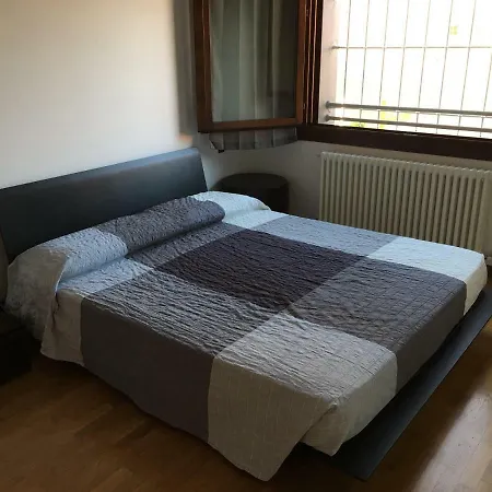 Apartamento Dossetti 3 *